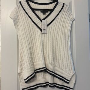 Brand New French Connection Mozart V Neck Capped Sleeve Jumper